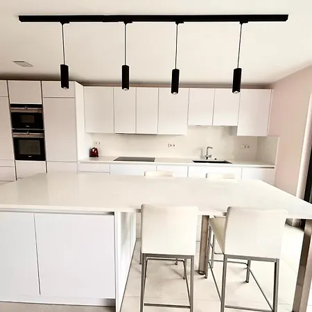 Kirchberg Two Bedroom Center-parking Luxemburg